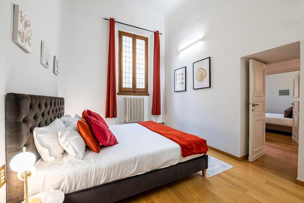 Apartamento Palace Strozzi 200mq Penthouse 3 King Size *